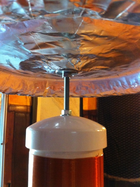 Tesla Coil secondary coil and toroid connection